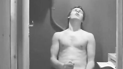 Vintage Twink Cum Spray: The Ultimate Solo Experience!