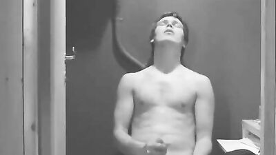 Vintage Twink Cum Spray: The Ultimate Solo Experience!