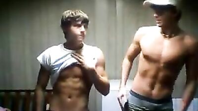 Gay Muscle Flex: Young Guys in Action!