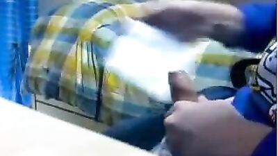 Web-Cam That cute Cuties: Exploring Gay Porn on Web-Cams!