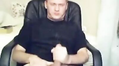 Straight-to-Gay Shoot #06: Solo