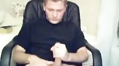 Straight-to-Gay Shoot #06: Solo