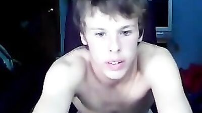 Gay Porn: Sexy Dude Amateur Adventure