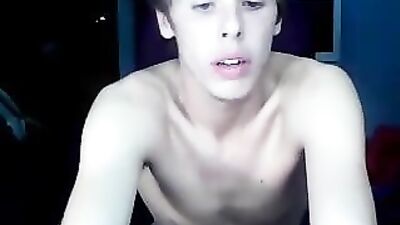 Gay Porn: Sexy Dude Amateur Adventure