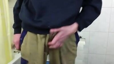 Toilet Stall Slasher - A Solo Masterpiece!