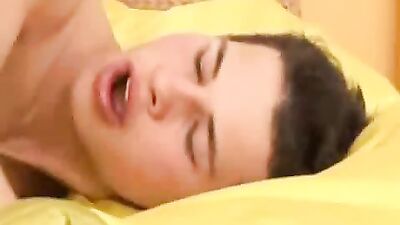 Gay Shower Boys: Exposing Raw Passion!