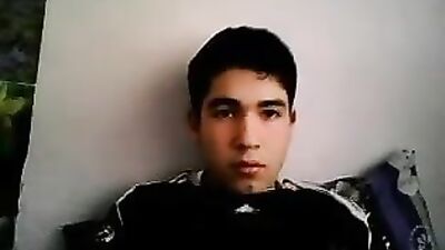 Gay Web-Cam Hookups - Cam 10: Up Close and Personal!