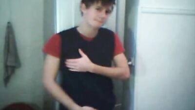 Strip Cams and Cum: Gay Porn Video Special!