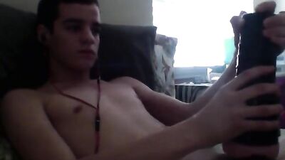 Gay Amateur Fuckfest: So F-Ing Horny Boy!