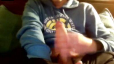 The Web-Cam Boy: A Portuguese Sexperts Dream!