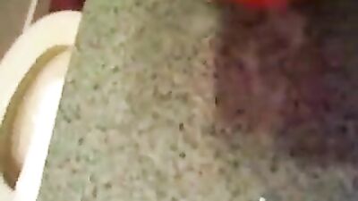 Glistening Reflection: The Ultimate Web-Cam Experience!