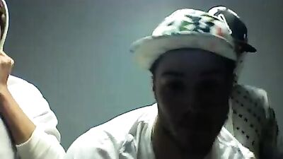 Metro Station Shake It - The Ultimate Gay Porn Fun Experience