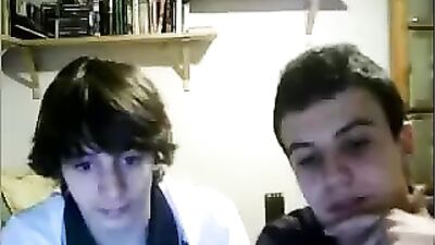 Attempt to Link: Web-Cam Gay Porn Video