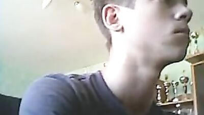 Hot Guy - Web-Cam Hotness: Unleash Your Inner Beast!