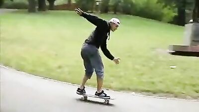 Gay Porn Action: Bareback Sk8er Boys - Fuckin Hot!