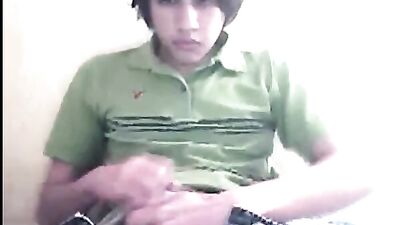 Young Amateur Wanks His Smooth Balls: Teen Action Big Cocks