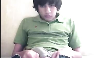 Young Amateur Wanks His Smooth Balls: Teen Action Big Cocks