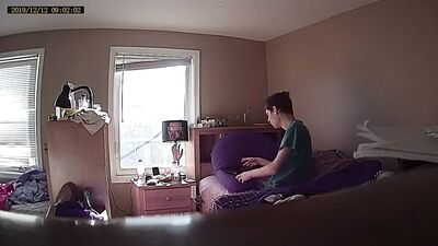 Gay Porn in the Dorm: Amateur Cum Shots Revisited!