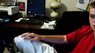 Euro Twinks: Action Amateur Big Cocks on European Gay Tube Cam!