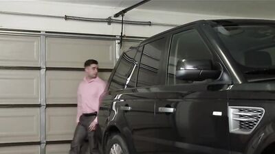 Gay Porn Hookup Twinks Lunchbreak Video