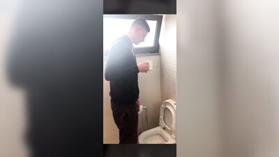 Piss Masters Return: Big Cock Pissing Game!