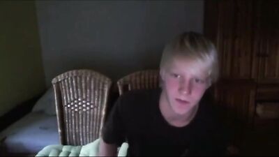 Blond Twink Porn - Amateur Straight Boys Cam Fun