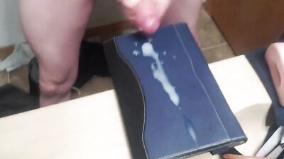 Cumming on Journal Twinks Oral Obsession