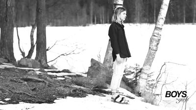 Music Solo Web-Cam Non-Nude Montage: Jakob Landvig