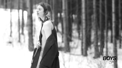 Music Solo Web-Cam Non-Nude Montage: Jakob Landvig