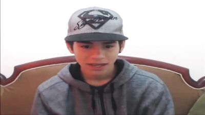 Great teen solo handjob! Leo Nardos superpower camshow