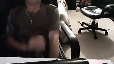 Gay Porn - Chair Fetish 5: Web-Cam Wanking