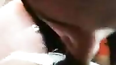 Vans Oral Adventure: Solo Excitement Unleashed!