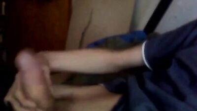 Falls in Love with his Cock: A Web-Cam Gay Porn Experience