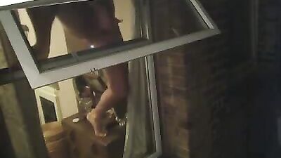 Window Porn: Amateur Paja Fest in the Bedroom!