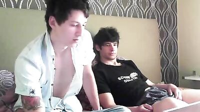 Web-Cam Web Boys Revenge: Privacy Policy Violation!