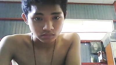 Asian Web-Cam Boy: Exploring New Heights of Gay Porn!