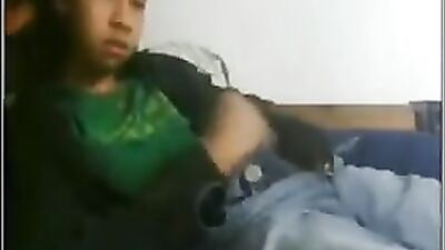 Gay Webcam Action: Guy Jerking Off