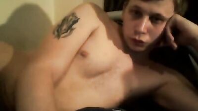 Chubby Chav Gets Cocked by Dildo: Happy Bday! :p (37 characters)