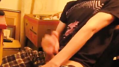 Gay Porn: Shirt is Mancho - Web-Cam!