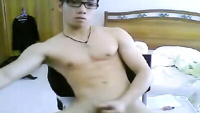 Straws Web-Cam Adventure - Exploring Gay Porn World!