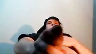 Smutty Web Wank: A Teens Hot Sexcapades!