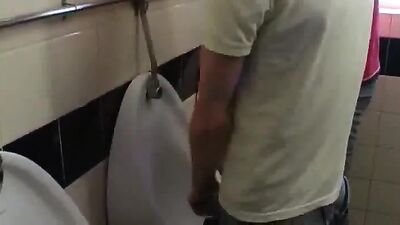 Caught in the stall - Oral Encounters - Caught in the toilet