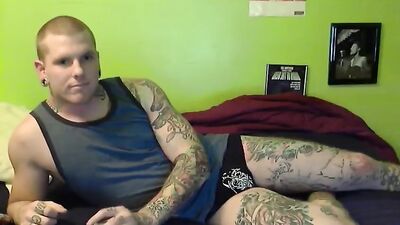 Bow Chicka Unleashed: Amateur Gay Porn Adventure