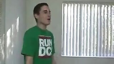 Broke guys threesome and hardcore: The ultimate web-cam experience!