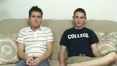 College Freshmen Gays - Straight Edition!