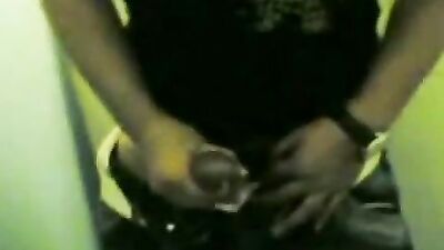 Thai Guy Wanks in Toilet XXX: Revenge of the Solo King