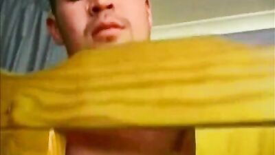 Raw Sex in Public: Aussie Blowjob Exposed!