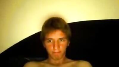 Une Belle Queue Action - A Gay Porn Video To Remember!