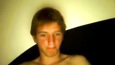 Une Belle Queue Action - A Gay Porn Video To Remember!