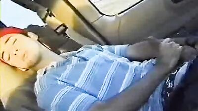 Arab Banger: Young Arabs Roadside Thrill